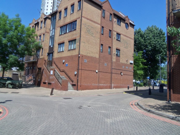 Amsterdam Road