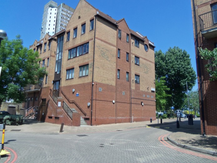 Amsterdam Road