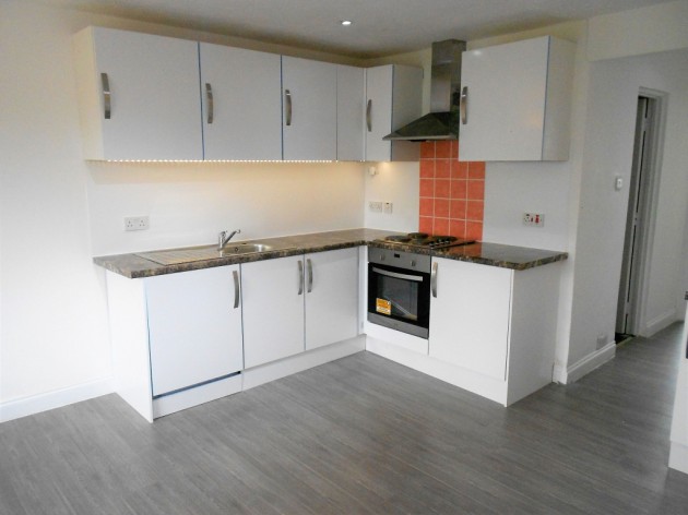 Newlands Street, London, E16 - Photo 4