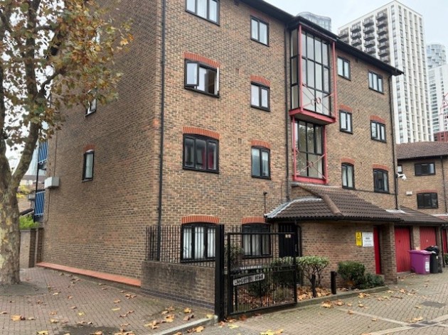 Lancaster Drive, London E14 9PT, London, E14 - Photo 1 Lancaster Drive, London E14 9PT, London, E14 - Photo 1