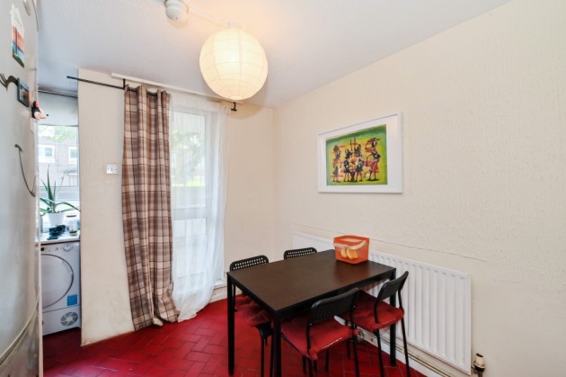 Nairn Street, London, E14 - Photo 11