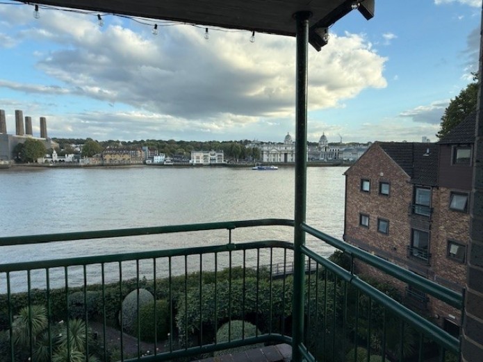 Luralda Wharf , London, E14