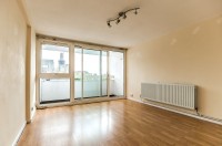 View Full Details for Knighthead Point E14 8SR, London, E14