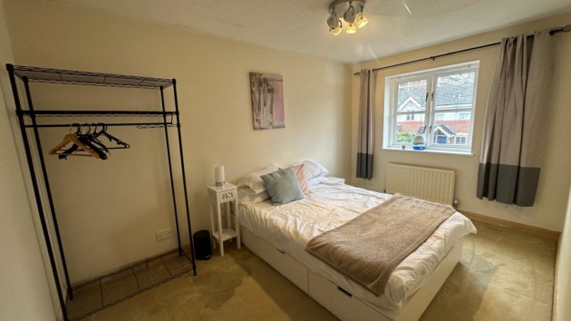 Dingle Gardens, London, E14 - Photo 12