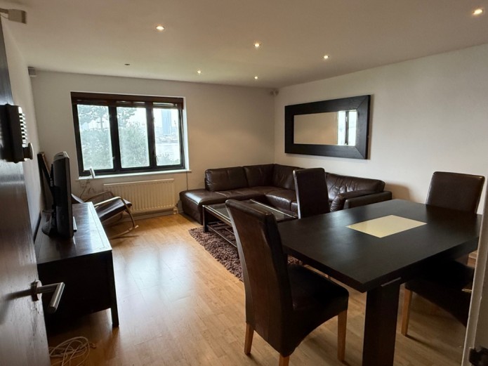 Van Gogh Court E14 3UY