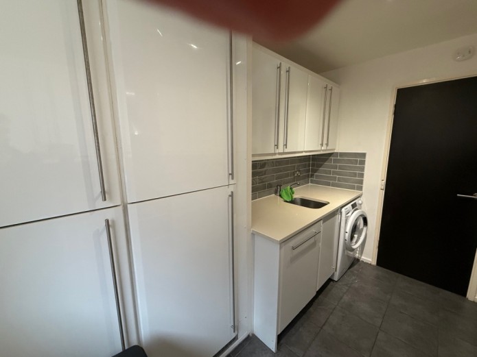 Van Gogh Court E14 3UY