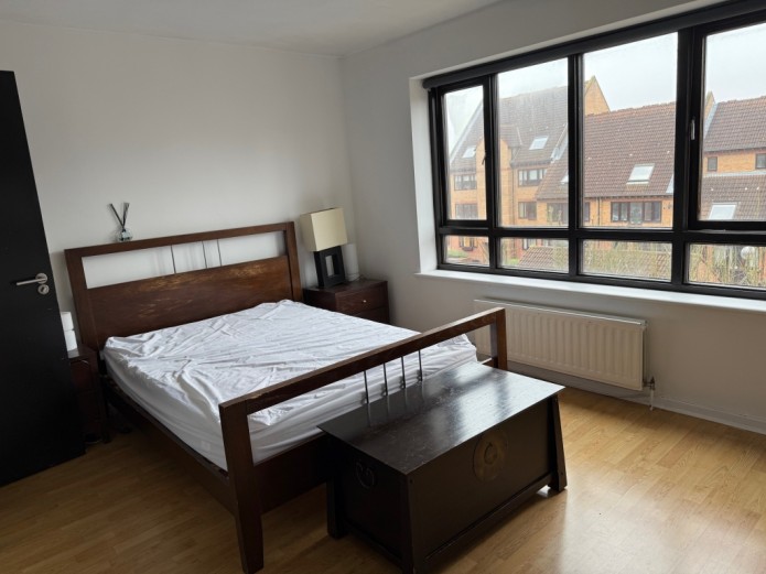 Van Gogh Court E14 3UY