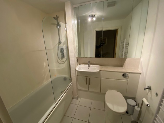 Millharbour, Canary Wharf,, London, E14 - Photo 5