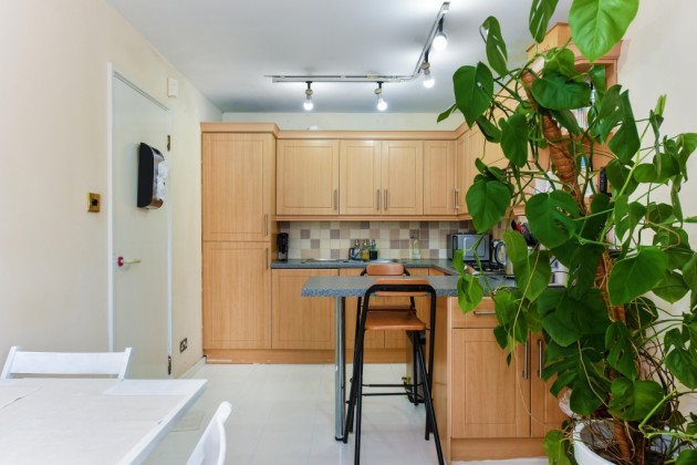 Amsterdam road, London E14, Isle Of Dogs, London, E14 - Photo 9