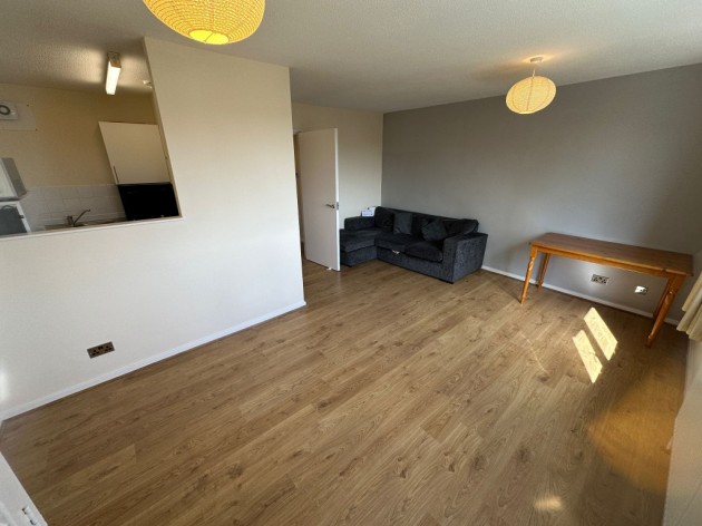 Amsterdam Road, London Yard, London, E14 - Photo 2